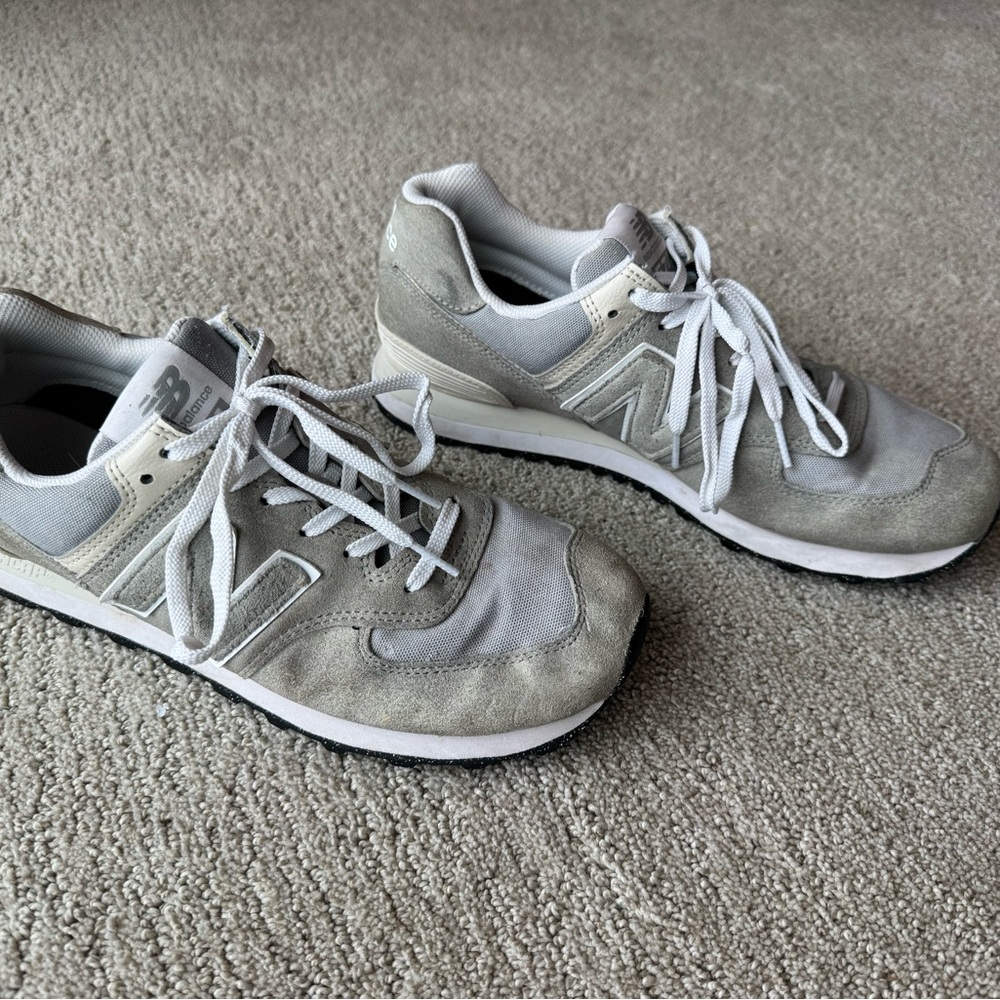 Men New Balance 574 V2 GREY